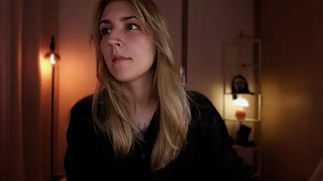 Dakotaa  online show from 03-31-26, 01:40