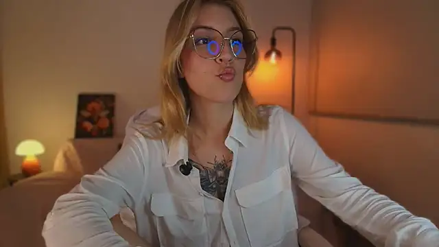 Dakotaa  online show from 10-11-25, 04:46
