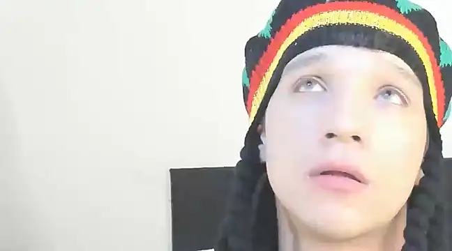 Snapshot of angelcortes chatting on 12-06-24, 04:19 angelcortes online show from 12-06-24, 04:19