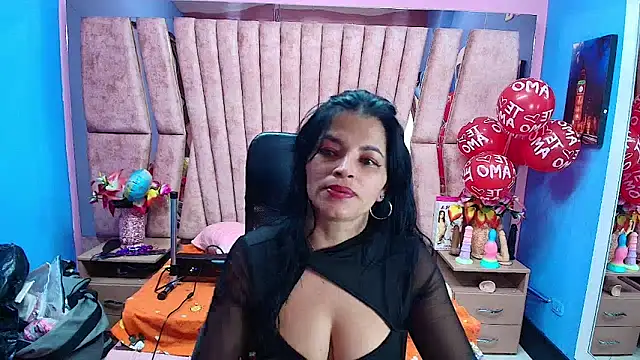 HornySkinny26 online show from 12-20-25, 05:43