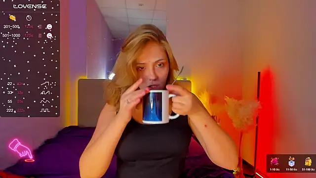 DellaRowe online show from 11-20-25, 01:45