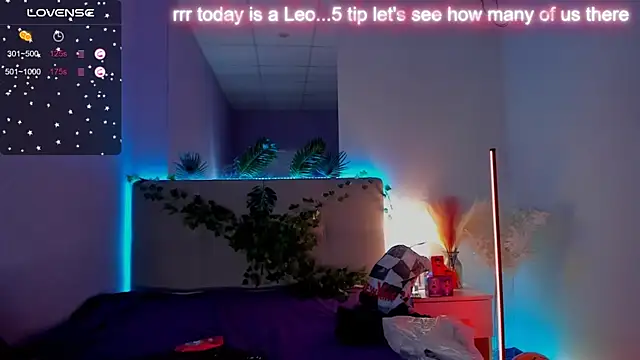 DellaRowe online show from 10-19-25, 05:59