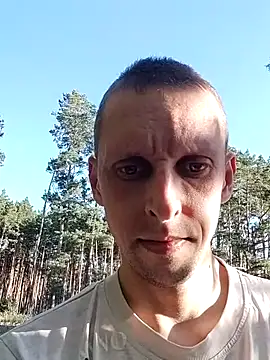 Snapshot of Yrikos1 chatting on 09-22-25, 02:12 Yrikos1 online show from 09-22-25, 02:12