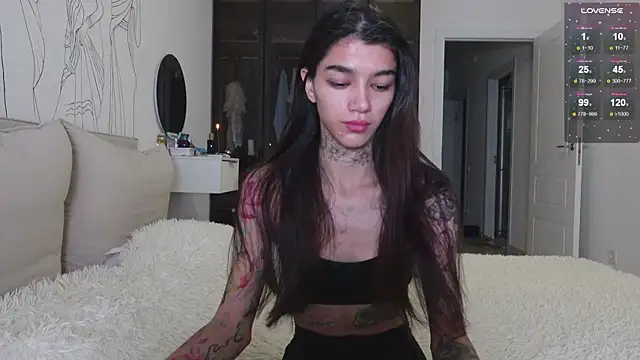 vinkitinkii online show from 11-13-25, 03:43