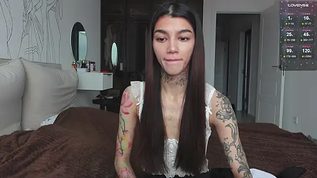 vinkitinkii online show from 10-30-25, 07:28