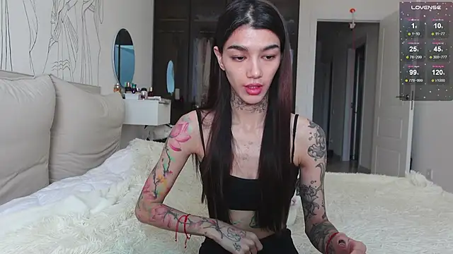 vinkitinkii online show from 11-22-25, 06:56