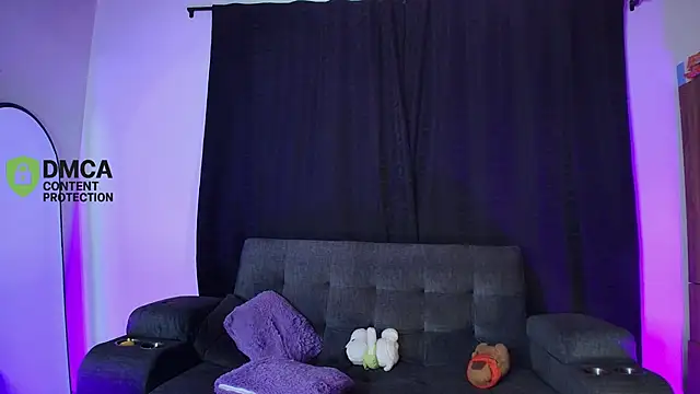 yungelitamor  online show from 05-28-26, 05:26