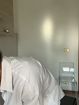 petrouchkaaa  online show from 03-10-26, 09:35