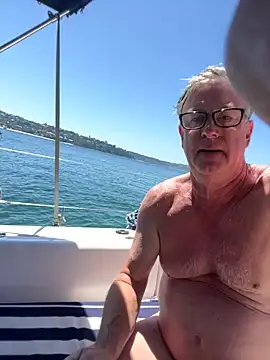 Snapshot of littleone01234 chatting on 12-12-24, 03:32 littleone01234 online show from 12-12-24, 03:32