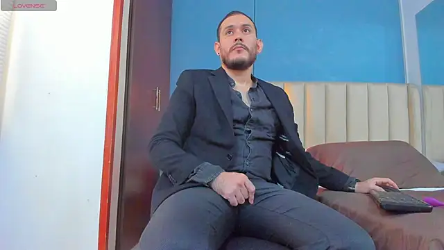 jeanpiere  online show from 11-09-25, 12:31