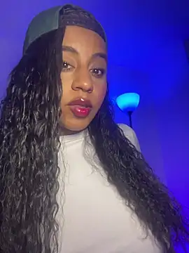 charlotteeruss online show from 01-14-26, 05:11