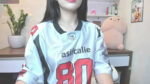 Mimini- online show from 10-11-25, 05:08