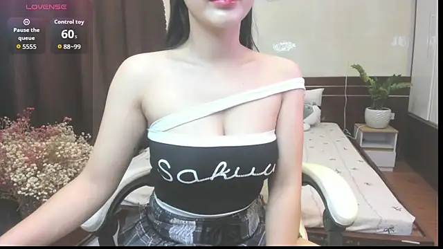 Mimini- online show from 11-17-25, 04:05