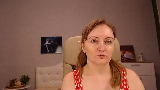 BettyFootFetish online show from 03-18-25, 12:39