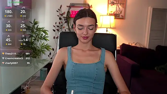 Snapshot of olivia_jeas chatting on 06-11-26, 01:27 olivia jeas online show from 06-11-26, 01:27