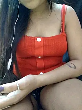 Snapshot of Roshni_98 chatting on 07-24-26, 05:47 Roshni 98 online show from 07-24-26, 05:47