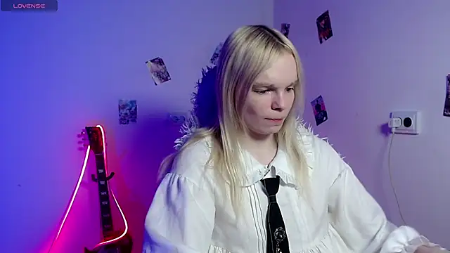 Emily Nyaffee online show from 03-13-26, 05:18