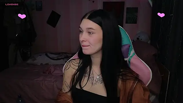 Amanda Tender online show from 10-23-25, 11:25