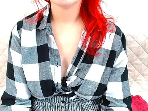 Cristina foryou online show from 12-14-25, 09:37