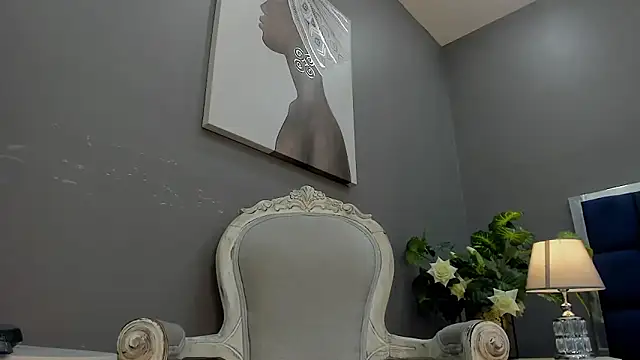 KarlynHoliss online show from 01-07-25, 12:52