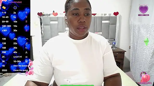 Snapshot of thickebonymilfF chatting on 09-30-25, 03:34 thickebonymilfF online show from 09-30-25, 03:34