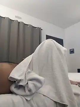 Renooo04 online show from 02-09-26, 12:08