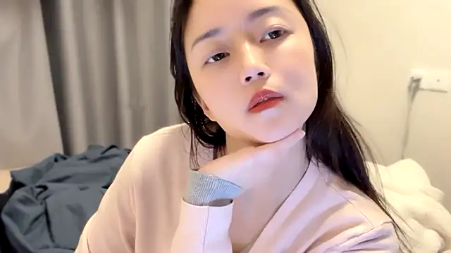 Snapshot of A-xena chatting on 03-15-25, 01:51 A-xena online show from 03-15-25, 01:51
