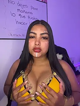 Snapshot of NatashaBrown12 chatting on 11-15-25, 09:19 NatashaBrown12 online show from 11-15-25, 09:19