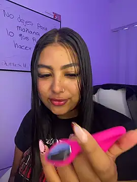 Snapshot of NatashaBrown12 chatting on 11-08-25, 01:03 NatashaBrown12 online show from 11-08-25, 01:03