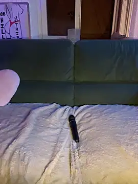 PetiteAngel666 online show from 04-11-26, 10:13