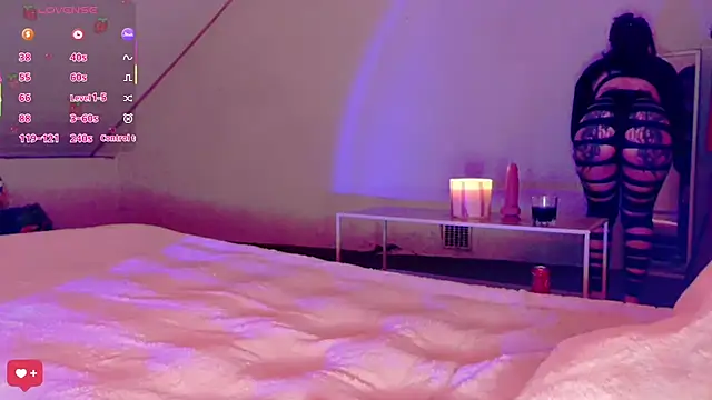 PetiteAngel666 online show from 03-26-26, 11:13