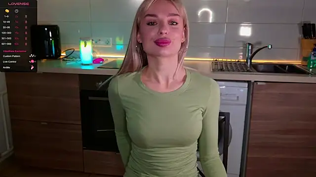 MissLovex online show from 03-25-26, 02:12