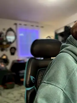 LadyLena1 online show from 11-26-25, 12:10