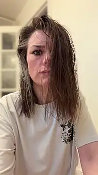 LadyLena1 online show from 03-25-26, 12:11