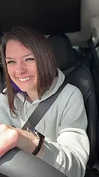 LadyLena1 online show from 06-18-26, 06:13