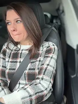 LadyLena1 online show from 09-10-25, 06:07