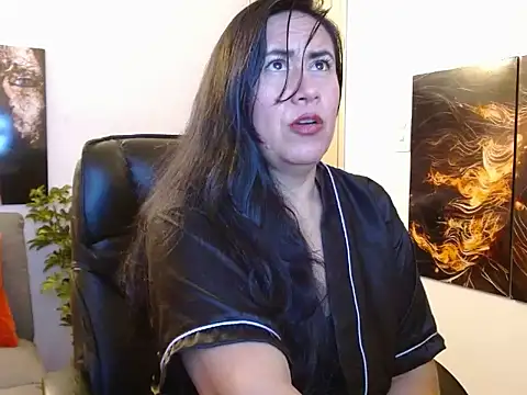 amalia brunette online show from 02-22-25, 01:11