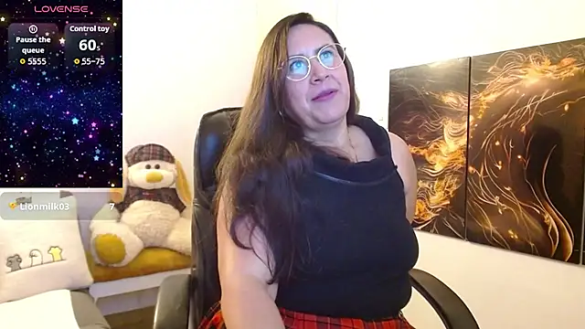 amalia brunette online show from 12-14-25, 12:50