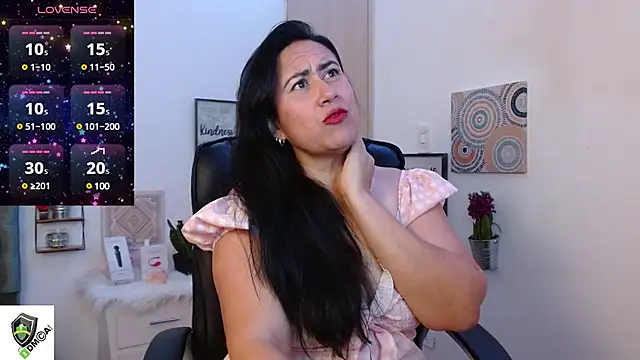 amalia brunette online show from 02-04-25, 11:06