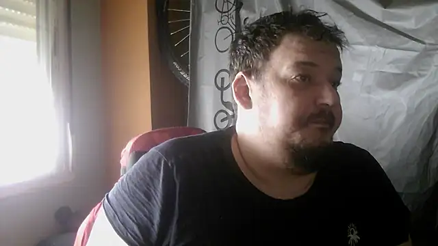 porkorossy online show from 04-19-26, 07:42