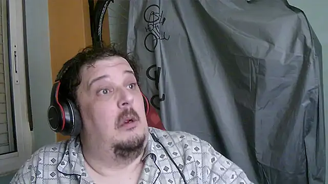 porkorossy online show from 11-08-25, 05:33