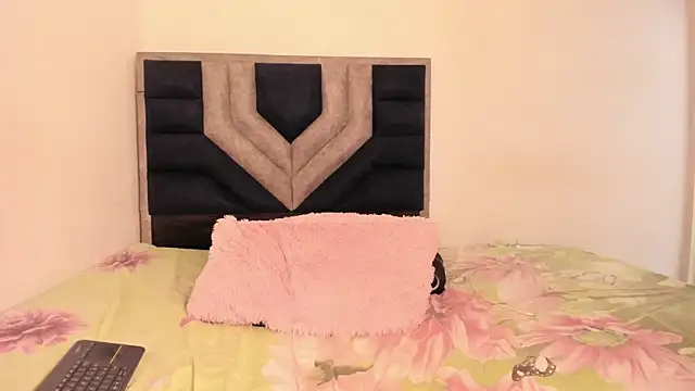 TiiffanyEvans1 online show from 03-04-26, 05:31