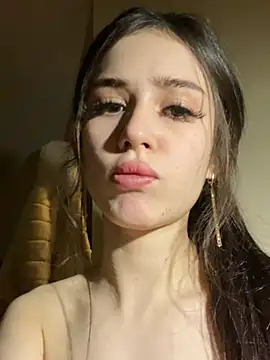 Snapshot of SofiaLaLight chatting on 03-03-25, 10:20 SofiaLaLight online show from 03-03-25, 10:20