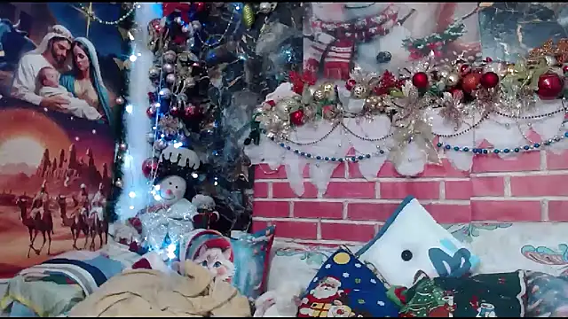 Snapshot of DesireDirtyTS__ chatting on 12-23-25, 09:19 DesireDirtyTS online show from 12-23-25, 09:19