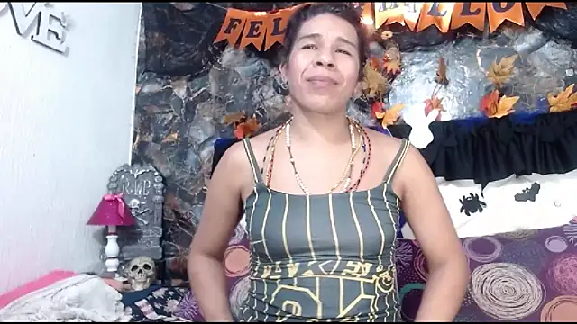 DesireDirtyTS   online show from 10-06-25, 11:55