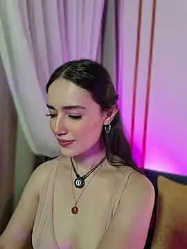 Snapshot of Kate_Amaretto_ chatting on 05-05-26, 01:08 Kate Amaretto online show from 05-05-26, 01:08