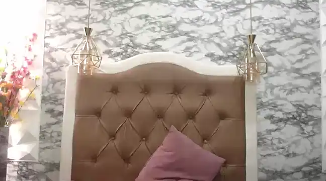 Snapshot of Marymar_ chatting on 12-18-24, 09:08 Marymar online show from 12-18-24, 09:08