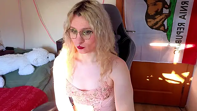 Lori Myaf online show from 02-18-26, 12:23