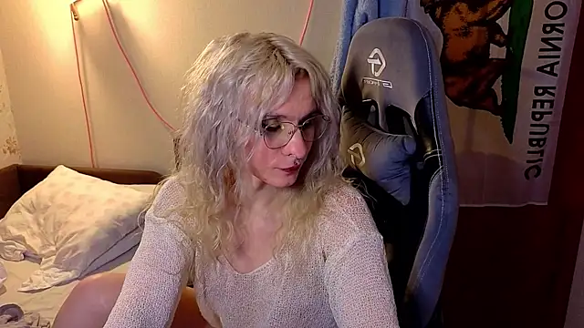 Lori Myaf online show from 03-26-26, 05:11