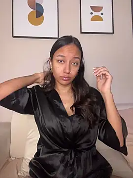 DianaHopson online show from 04-11-26, 11:47